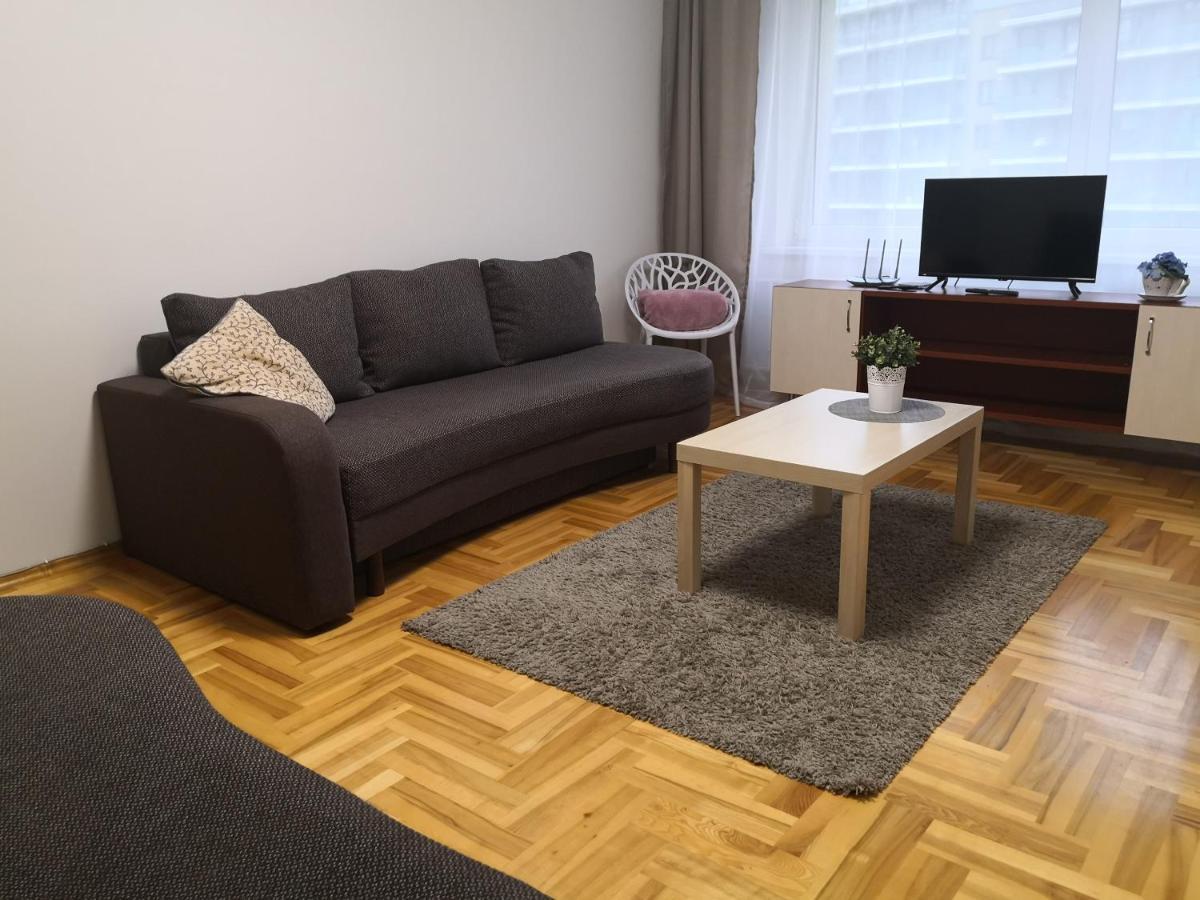 Laisves-Taikos Apartaments Vilnius Exterior photo